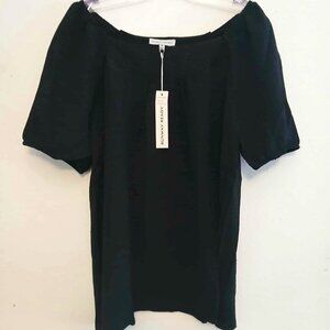 NWT Runway Ready XL Black Top